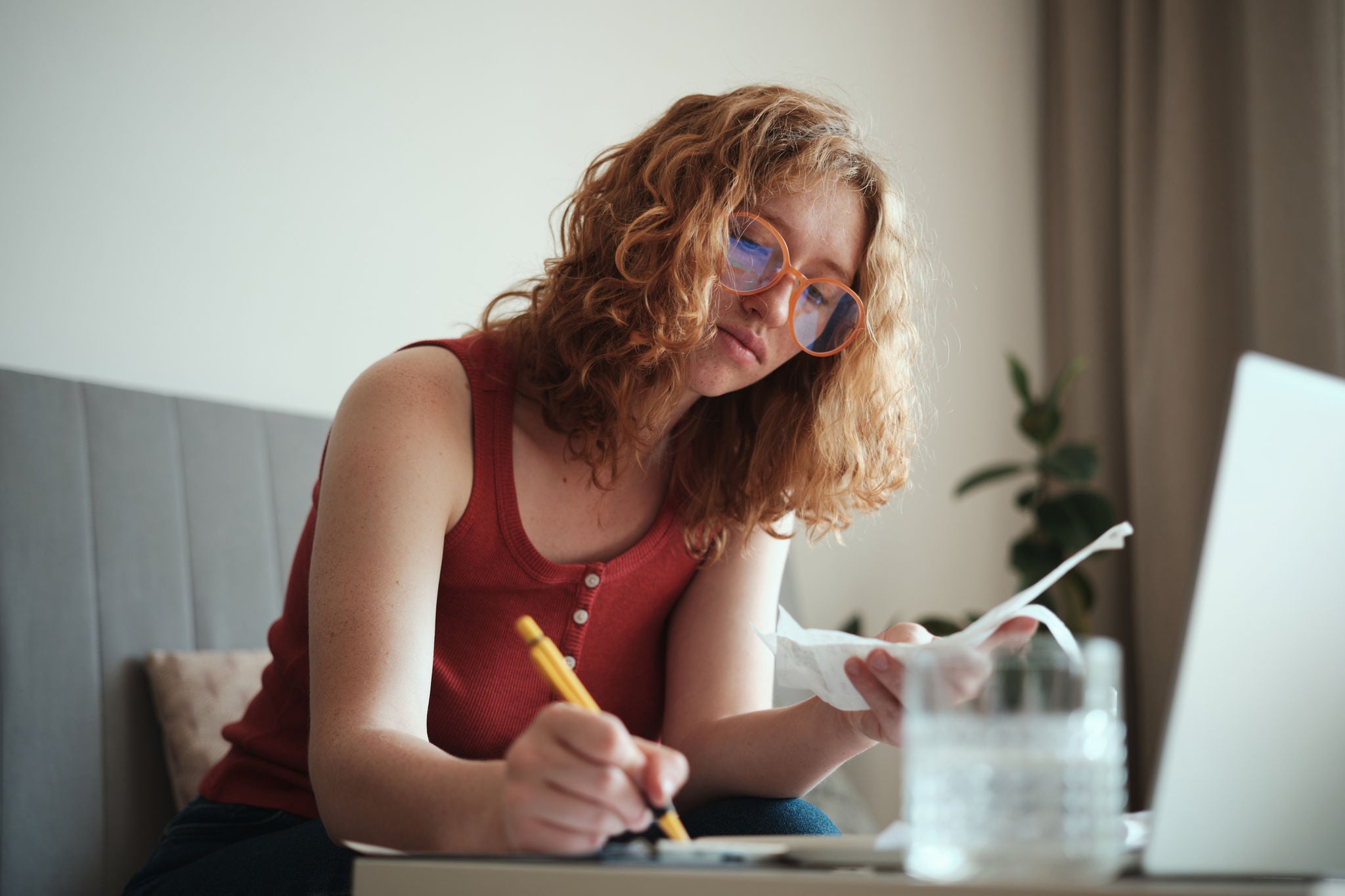 woman working on her budget